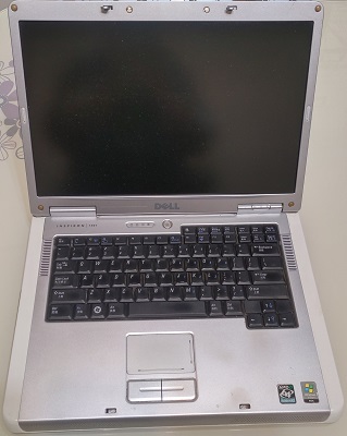 pics for old dell inspiron 1501 notebook computer
